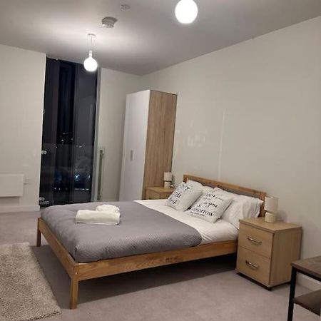 Stylish 2 Bedroom Apartment Μάντσεστερ Εξωτερικό φωτογραφία